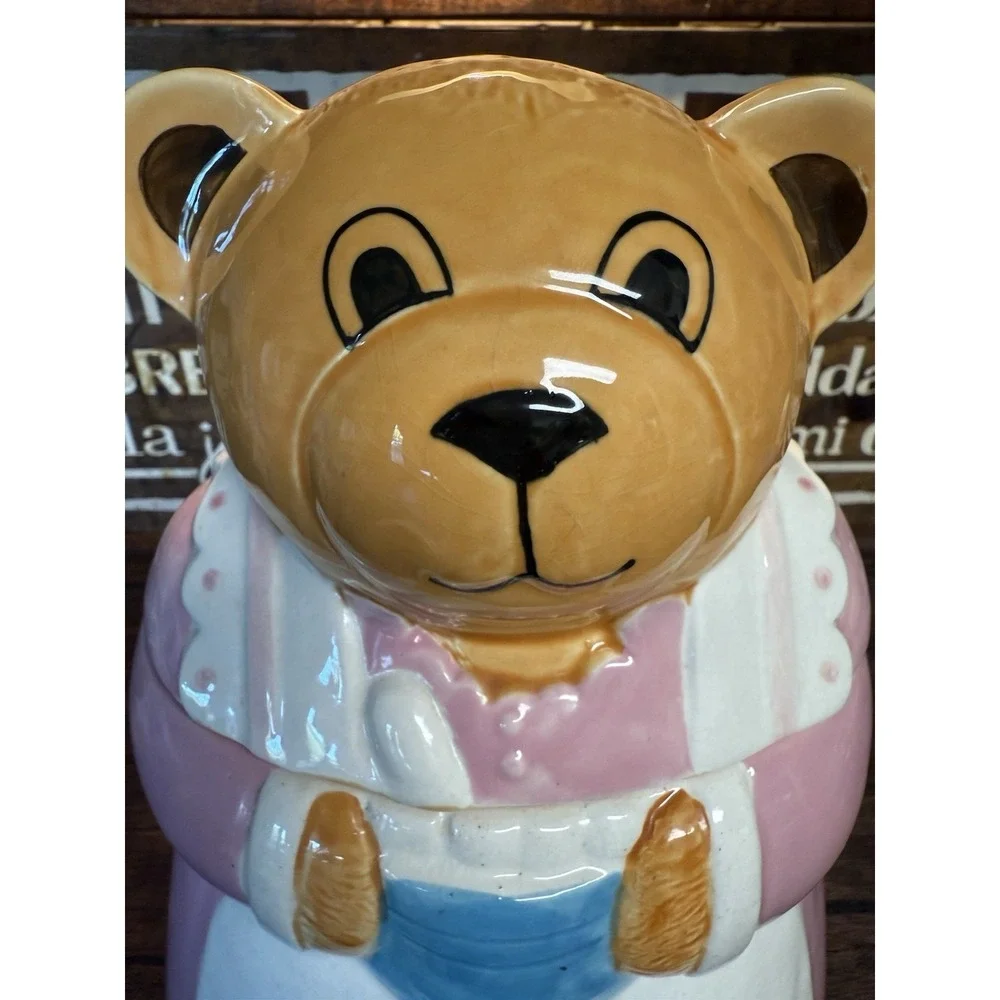 Vintage Momma Bear with Apron Biscuit/Cookie Jar Japan‎ Rare Cookie Jar